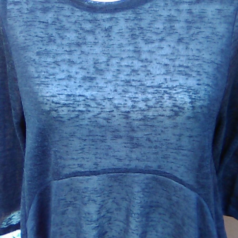 H&M Top - Picture 2 of 8